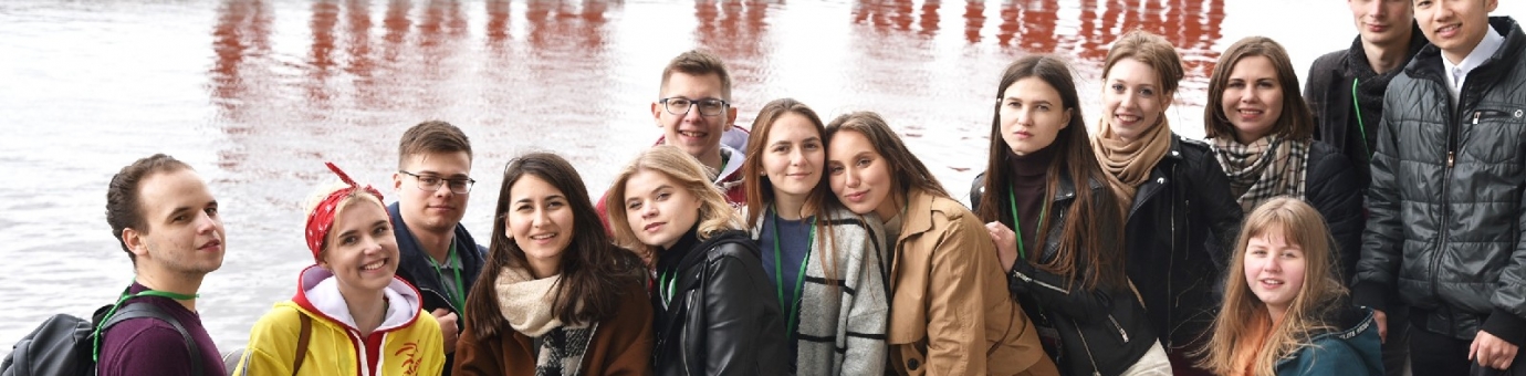 Студентам ФСТ вручили грамоты за участие во Всероссийском фестивале «Студенческая весна»